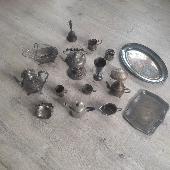 Антикварний  посріблений посуд