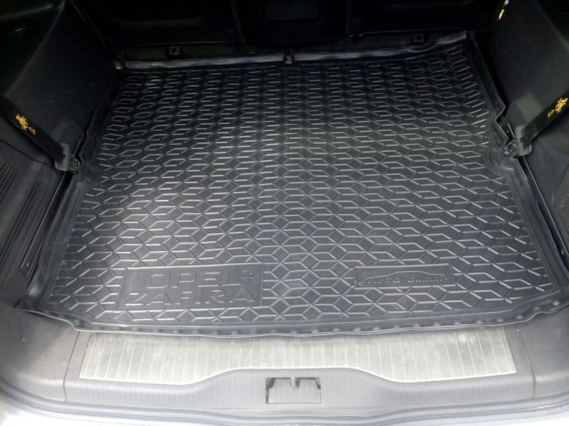 Коврик в багажник для Opel Zafira B 2005 / Zafira C 11- / Zafira A 99-