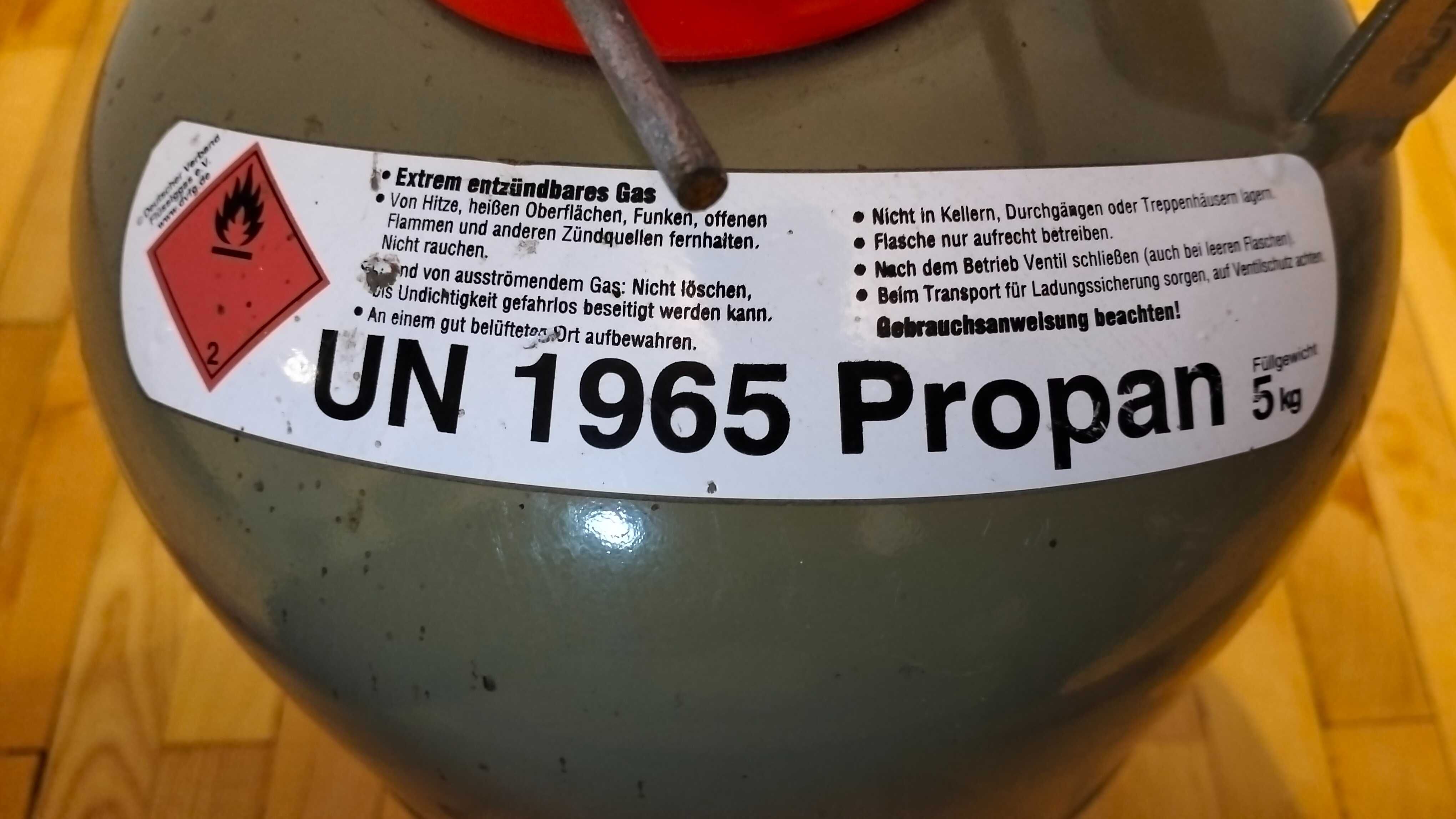 Балон газовий пропан 12 літрів UN1965