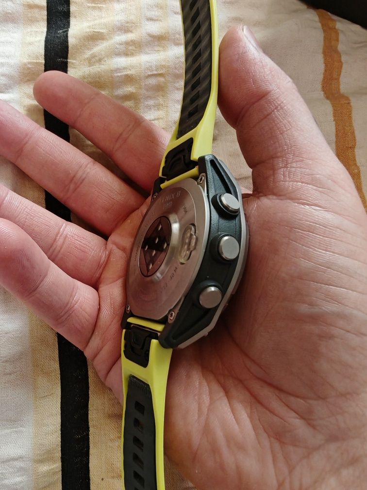 Garmin Fenix 8 47mm Sapphire Solar