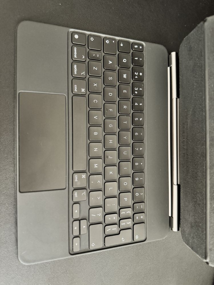 Klawiatura Apple Magic Keyboard model A2261
