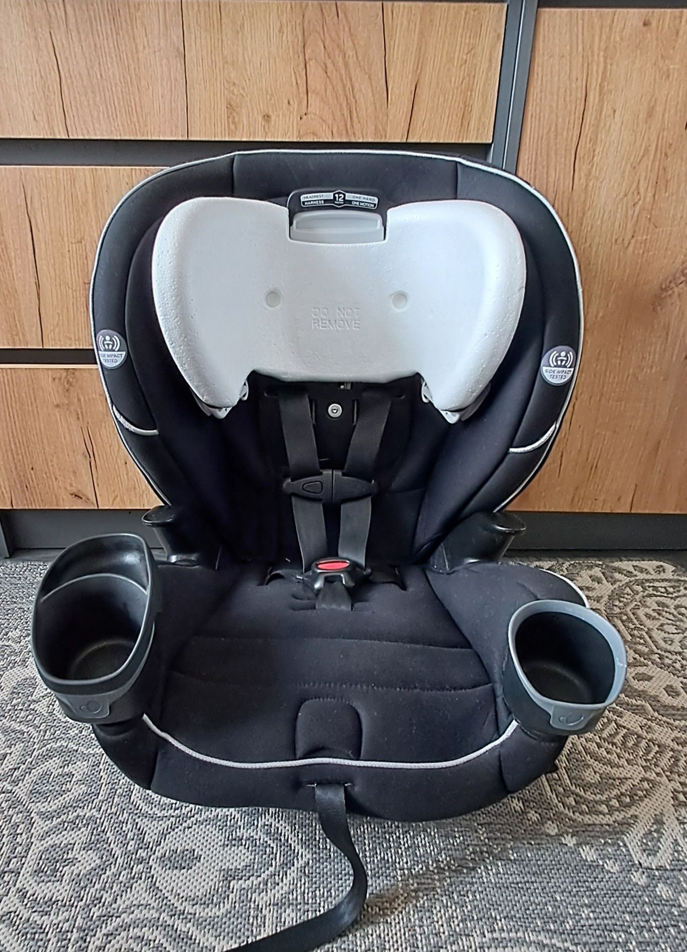 Автокрісло evenflo everyfit 0-36 кг isofix