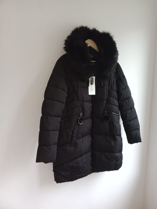 Куртка тепла жіноча нова