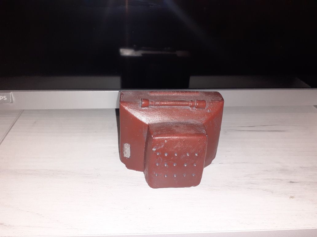 Gipsowe ozdoby  retro