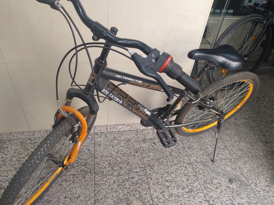 (1641/25) ROWER Freeroad Sport8 Equipment