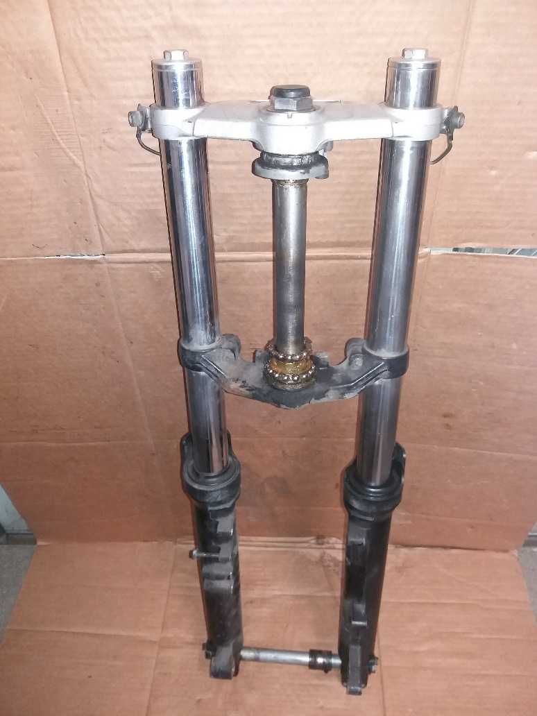 Suspensão da frente Honda CBR1000F