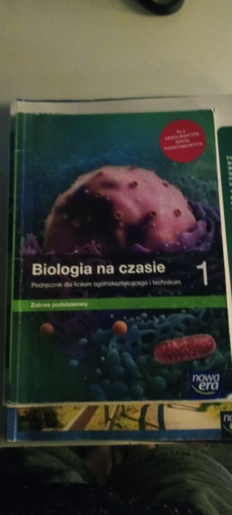 Sprzedam podręczniki do klasy pierwszej,liceum,technikum
