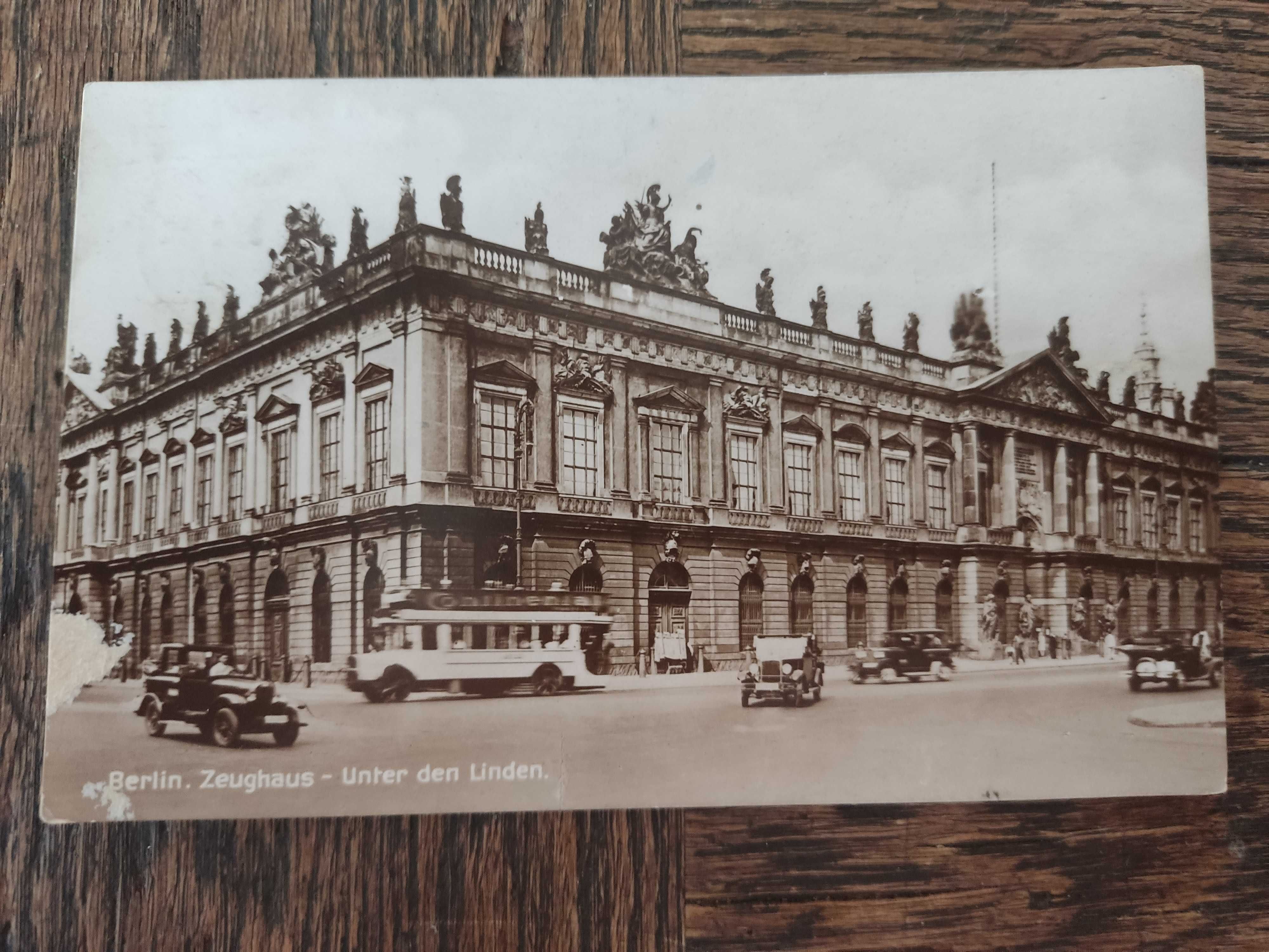 Pocztówka przedwojenna  Berlin Zeughaus - Unter den Linden rok 1939