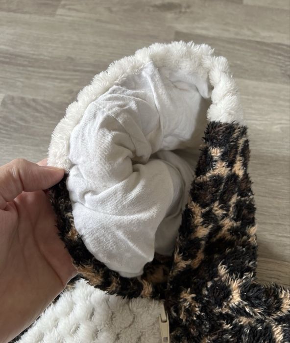 Kombinezon dziecięcy w panterkę 0-4 miesiące