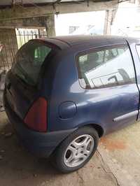 Renault clio para peças