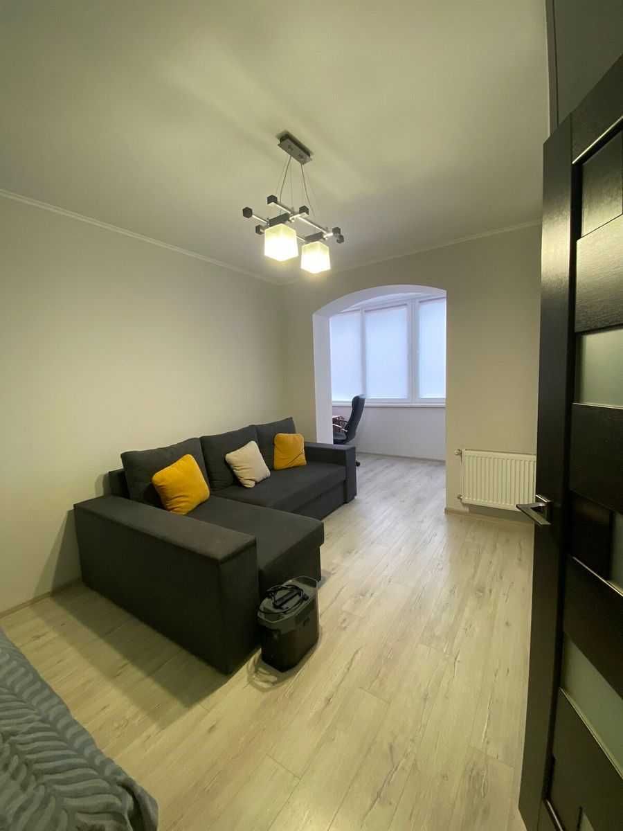 1-комнатная квартира 50 м2 с ремонтом в новом доме на Черёмушках