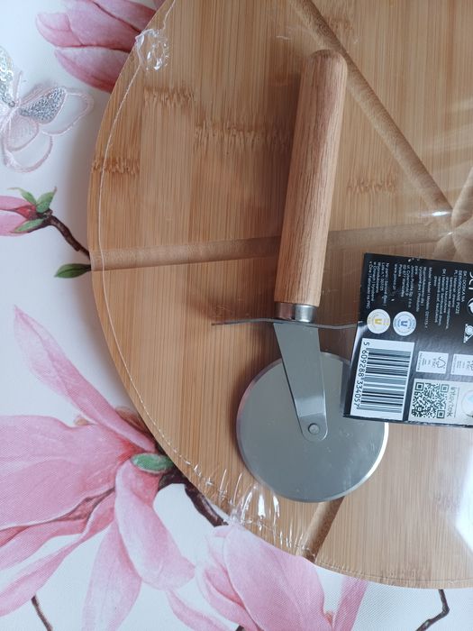 Deska do serwowania pizzy