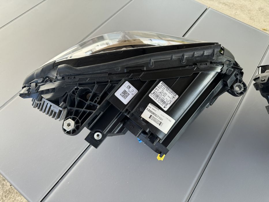Mercedes C205 FULl LED ILS Lewy Prawy Reflektor Lewa Prawa A205 W205