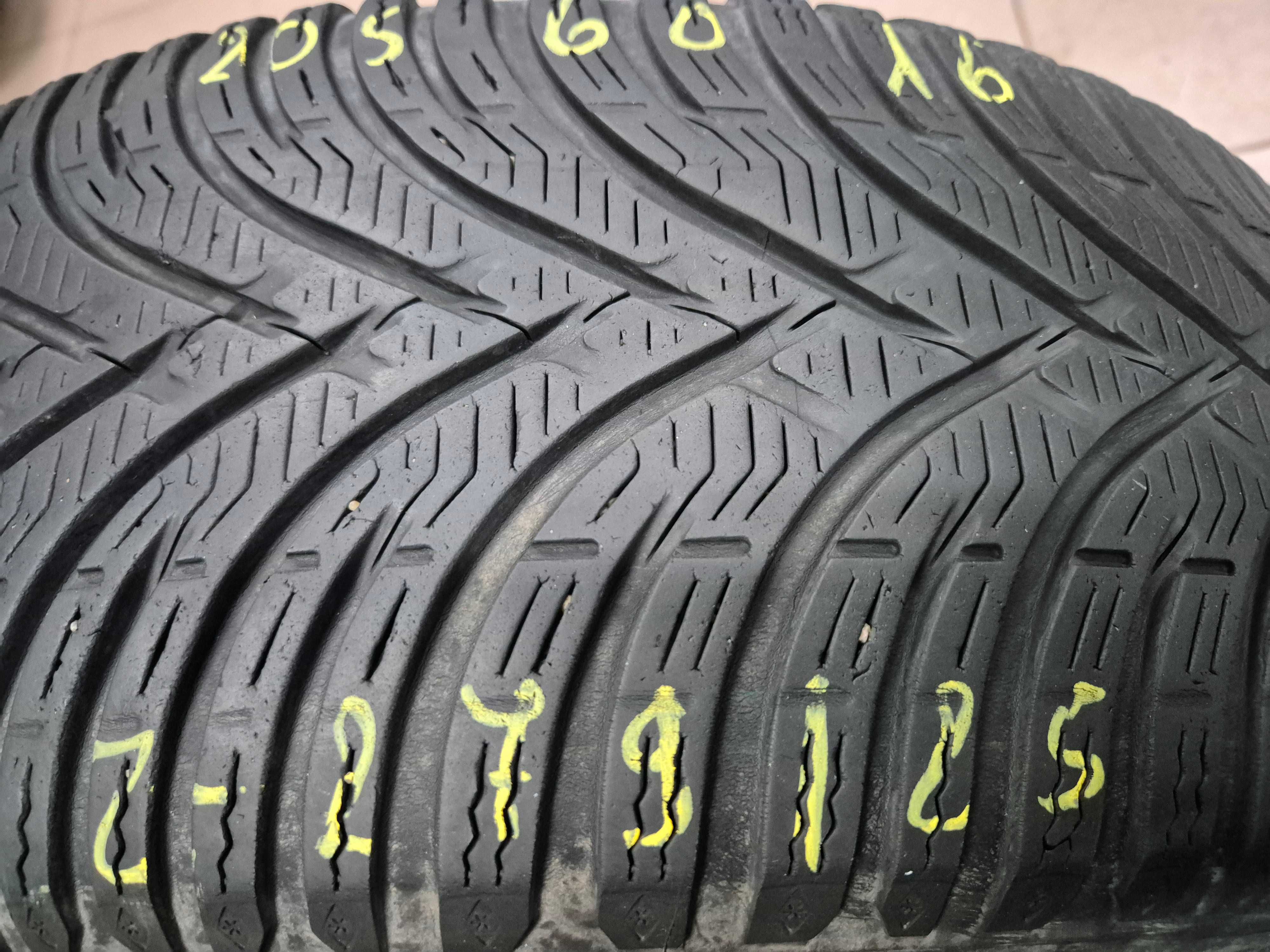205/60r16 92H (Z279/25)01 4szt 6/6,5mm Krisalp HP3 KLEBER ZIMOWE