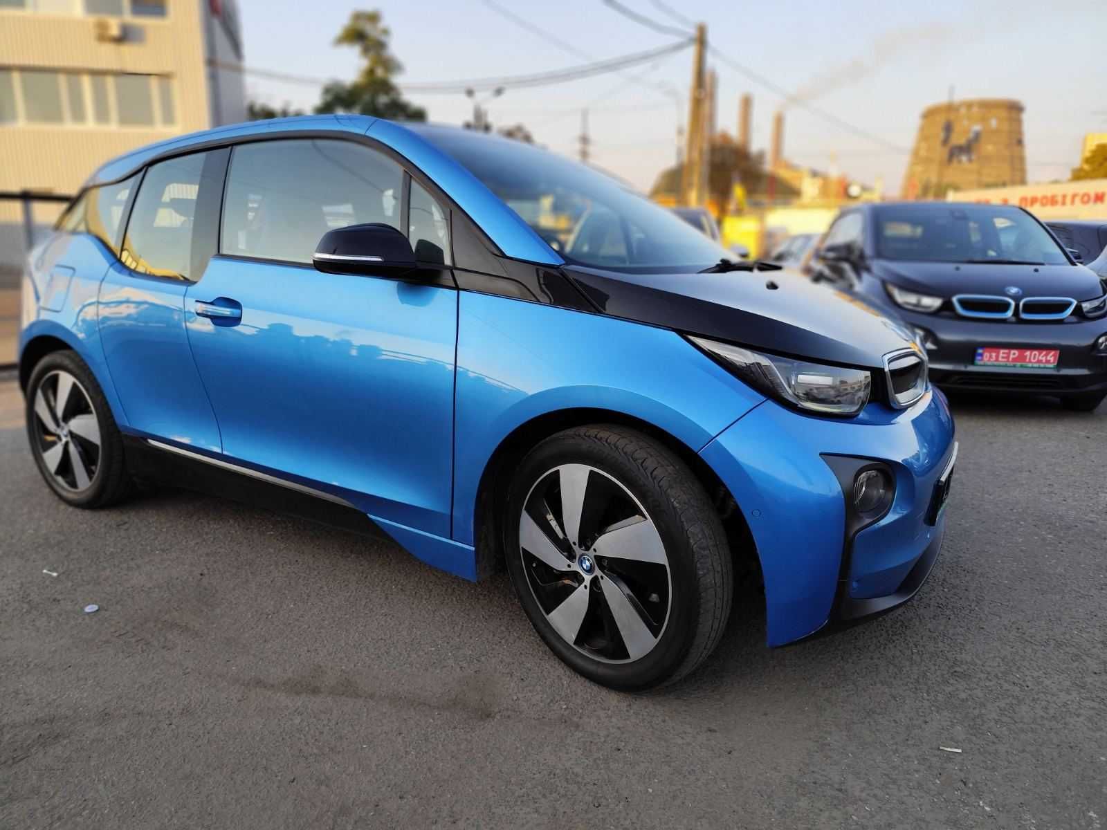 BMW ї3 panorama , 33 кВт на 250 км