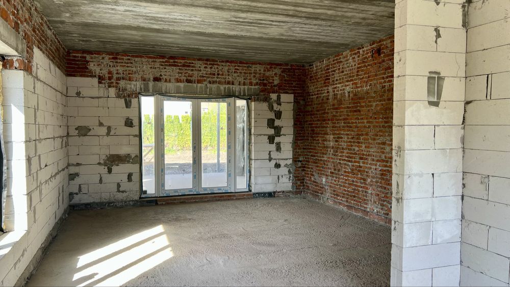 Продам дом , котедж 215 м.  в Харькове коттеджном городке Рай-Еленовка