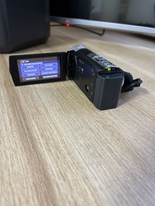 Відеокамера Sony DCR-SX45