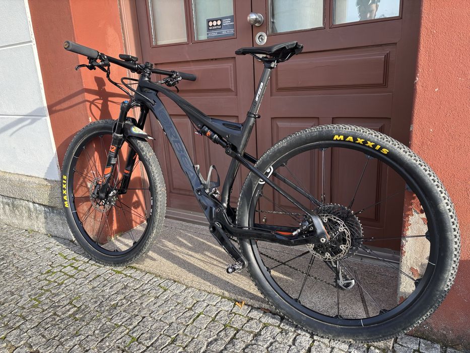 Orbea Oiz m50 Full Carbon