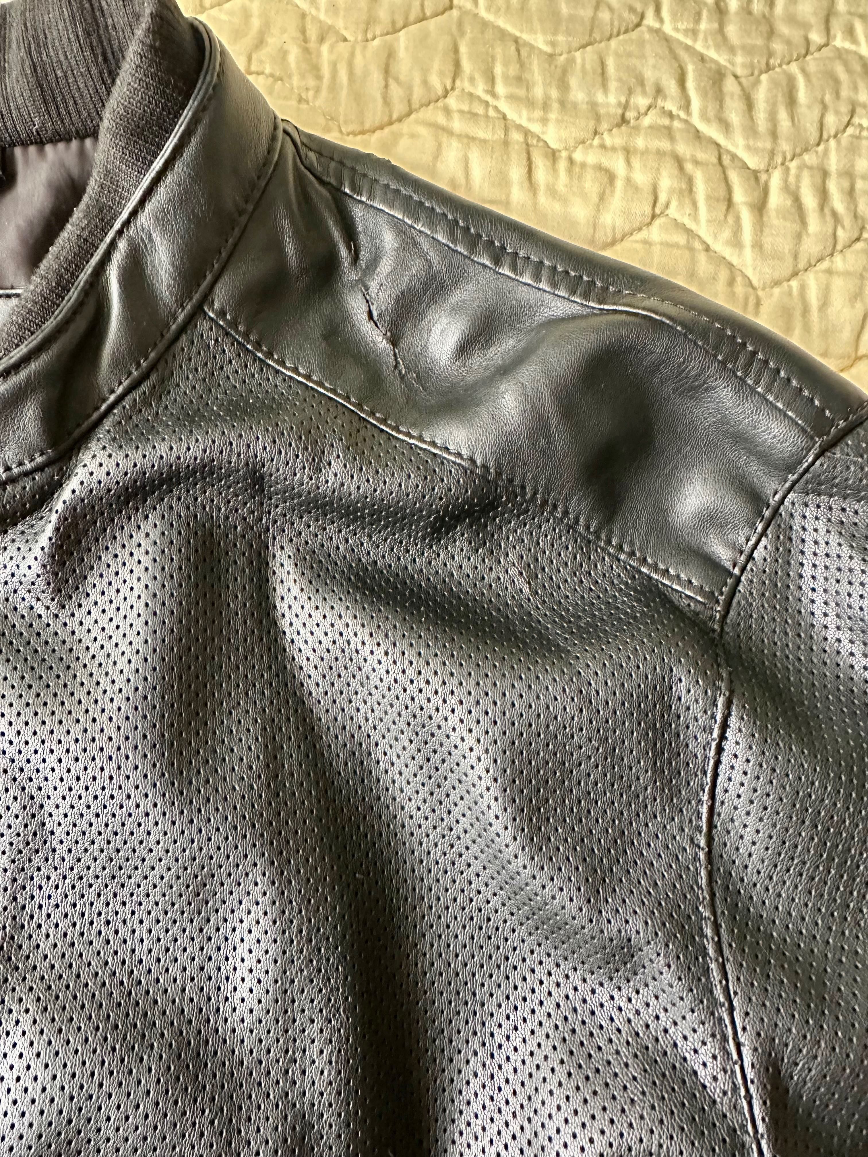 Чоловіча Курточка з еко шкіри Zara