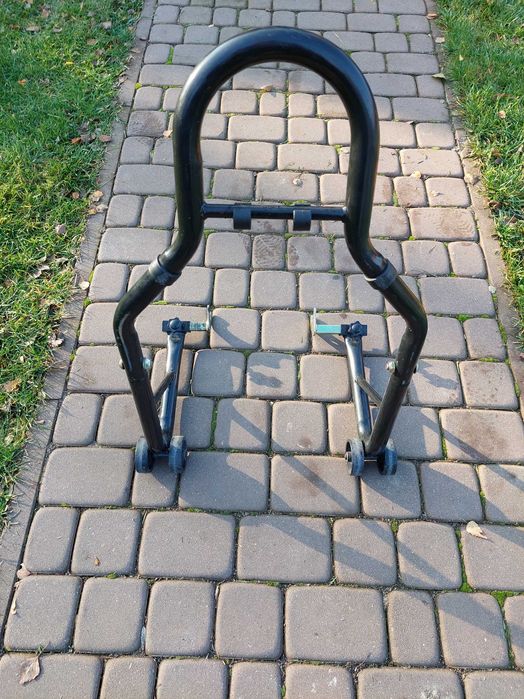 Stojaki motocyklowe