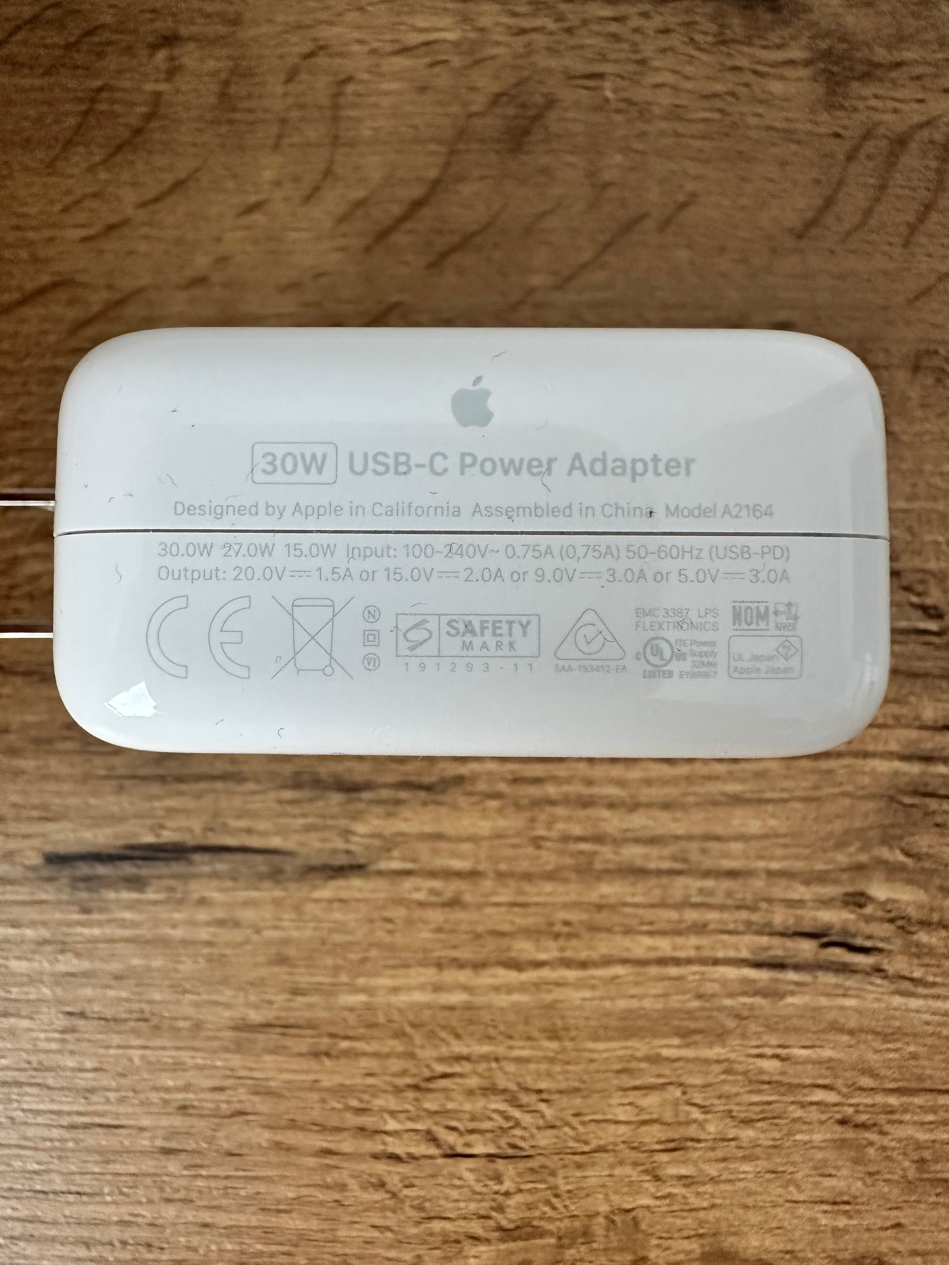 Apple Zasilacz USB-C o mocy 30 W - wymienna końcówka USA