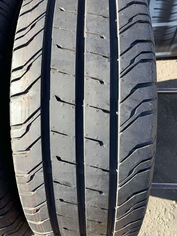 Шини нові 215/65 R16C пара Continental  215 65 16C