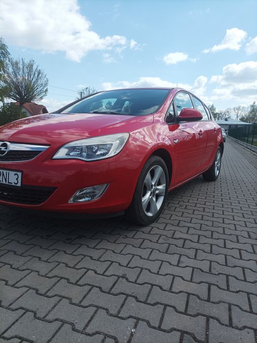 Opel Astra J 1.4 100km