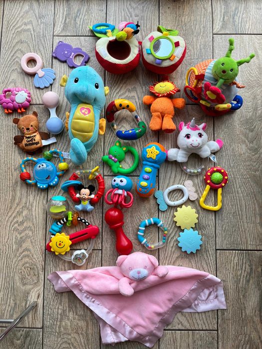 Дитячі іграшки - великий набір для малюків та немовлят - 27 предметів
