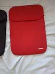 Czerwone etui na tablet