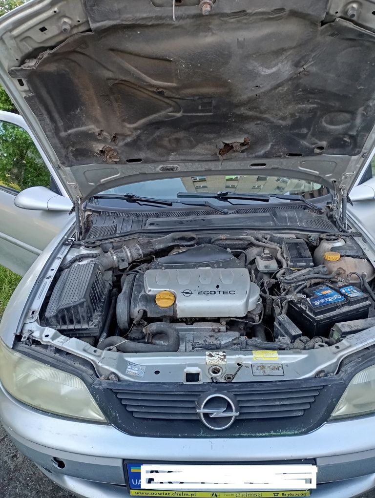 Продам автомобіль Opel Vectra 2000p