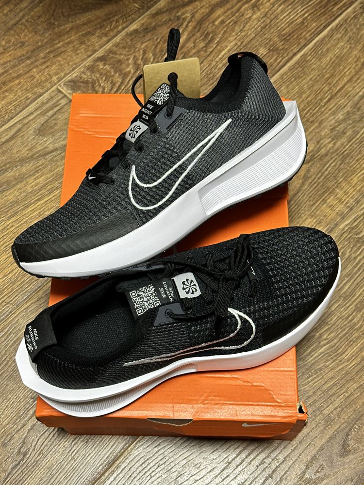 Кросівки Nike Interact run. Оригінал. Кроссовки Nike оригинал.