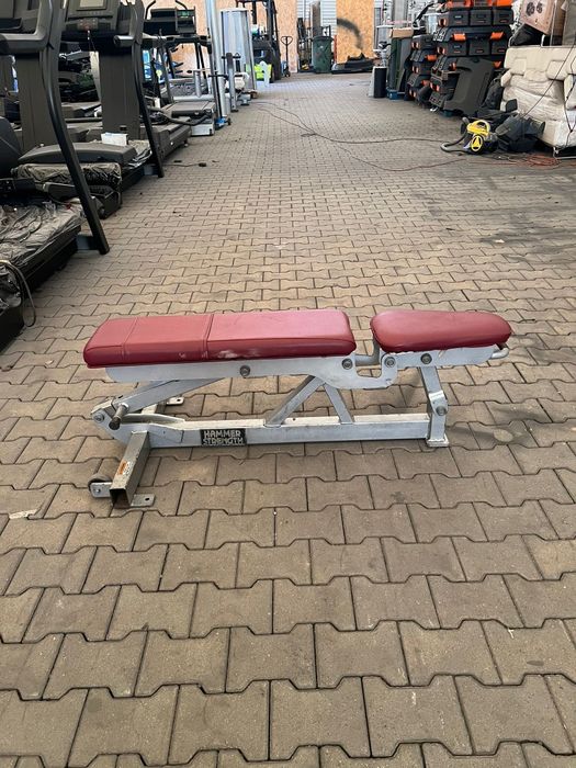 hammer strength lawka do silowni domu kultowa life fitness