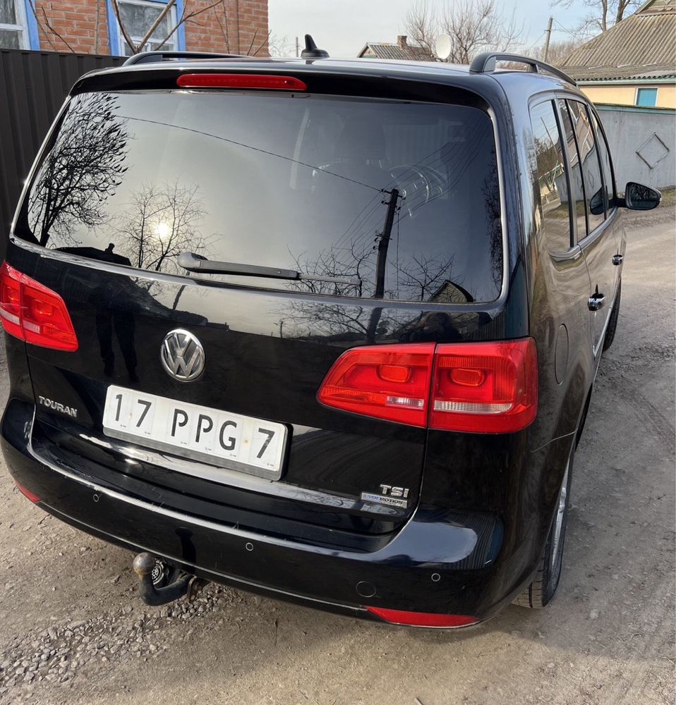 Продам Volkswagen Touran