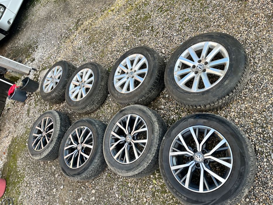 2 Komplety Opon zimowych 17'