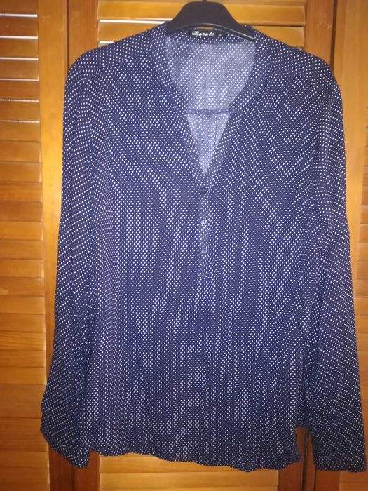 Camisas M, como novas