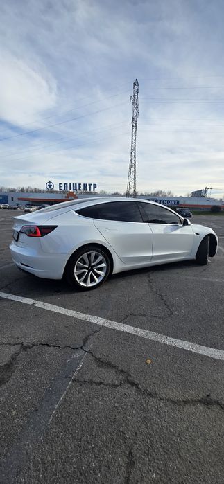 Tesla Model 3 Long Range Dual Motor