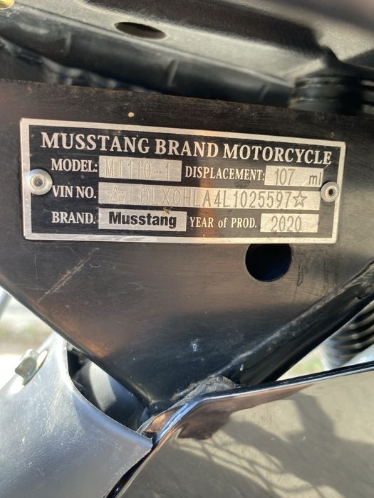 Продам мустанг мт110-1