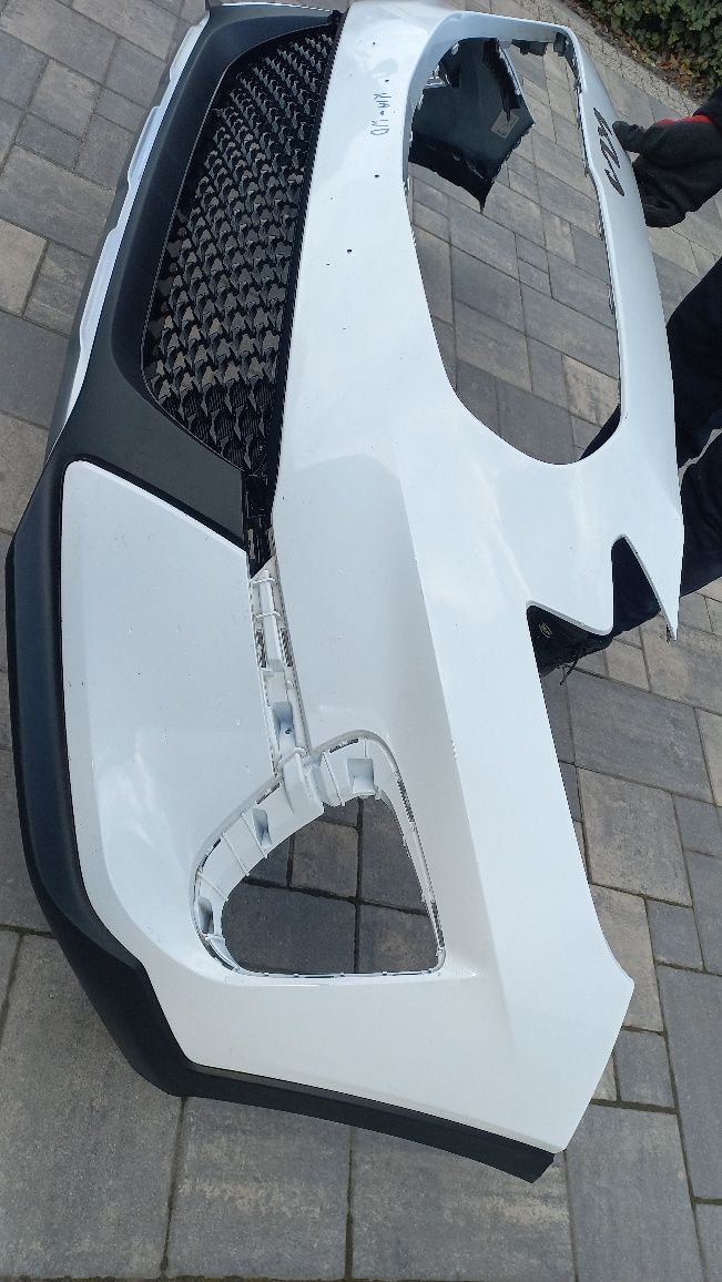 Kia x-ceed zderzak przód przedni bialy wd