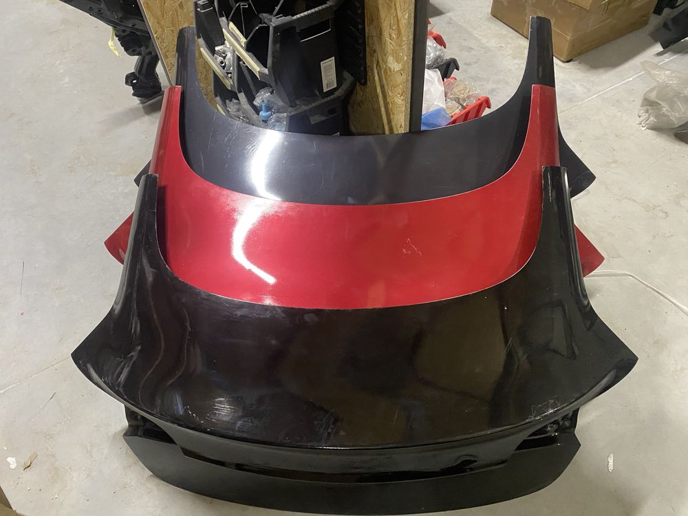 Крышка багажника Tesla Model 3 2018-2024