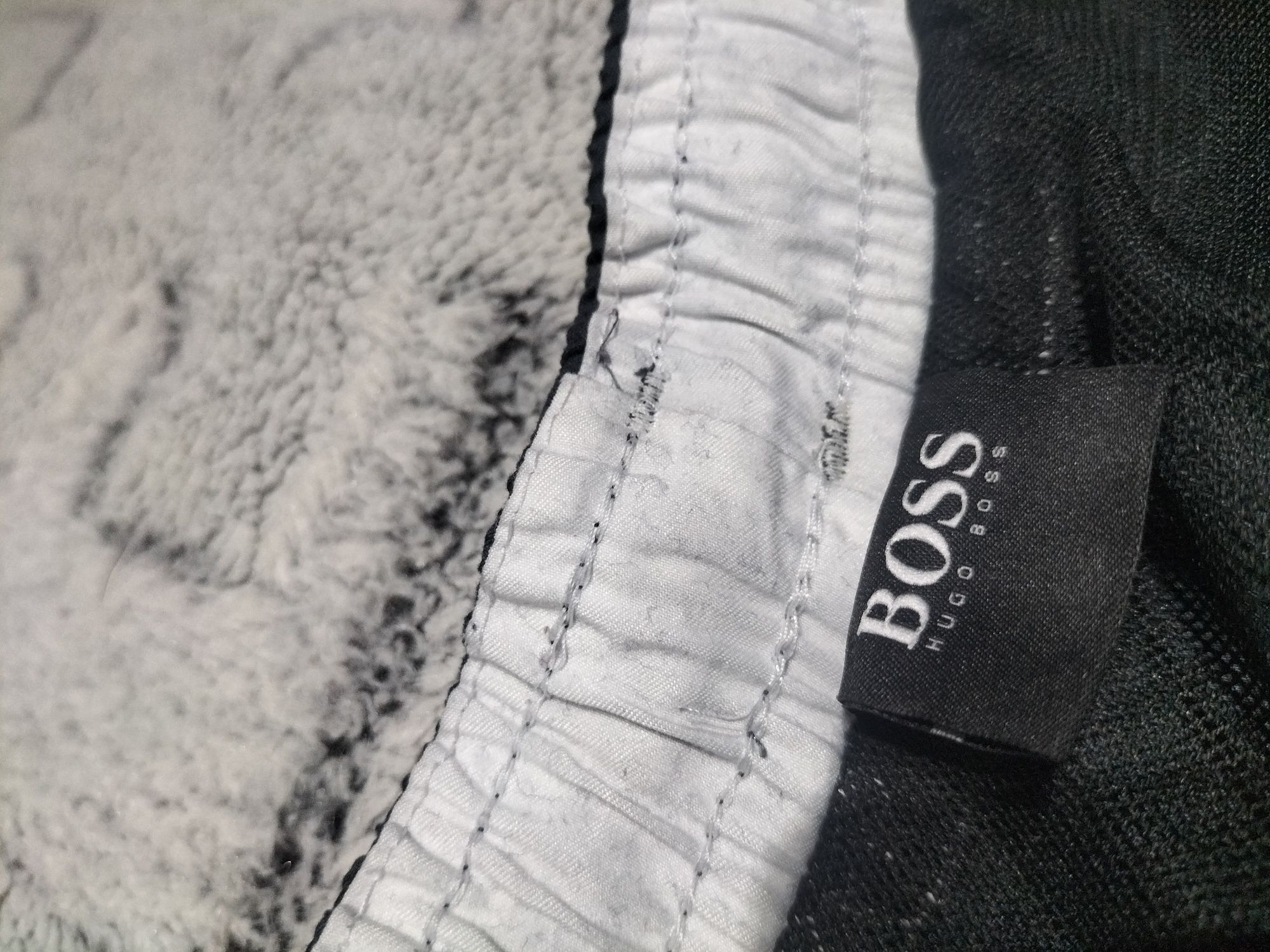 Spodenki Hugo Boss r.xl