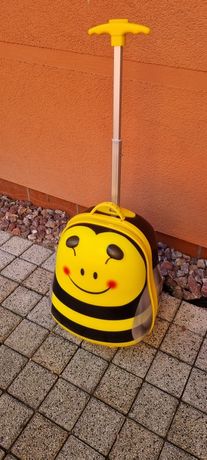 Walizka (plecak) dziecięca na kółkach - pszczółka ABS