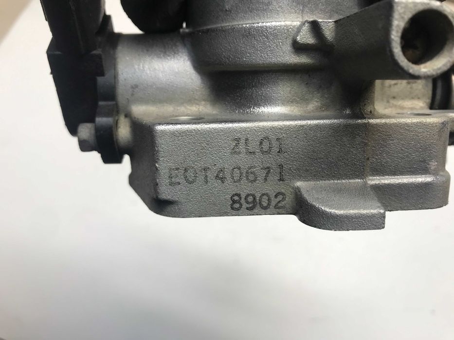 Дросельна заслонка Mazda 323 BJ (1998-2003 р.в) - 1.5