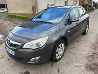 Opel Astra 2010r 1.7CDTI 110KM 176.000km