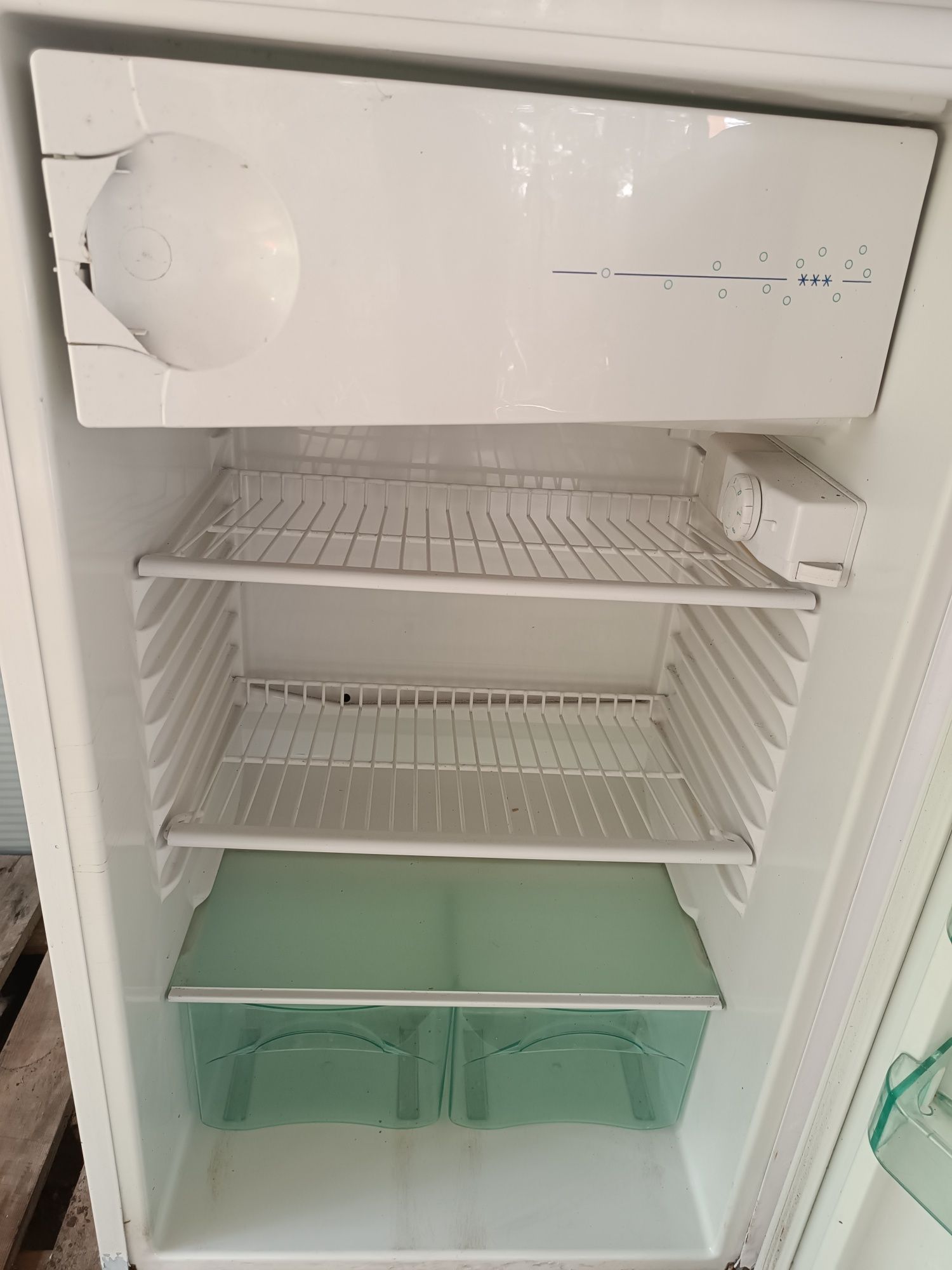 Lodówka Polar CP200