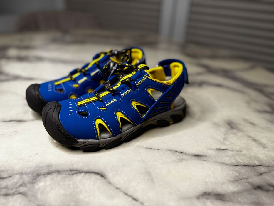 Nowe dziecięce sandały / sneakersy Superfit roz. 31