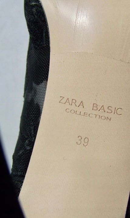 ZARA czarne botki z haftowanymi kwiatami