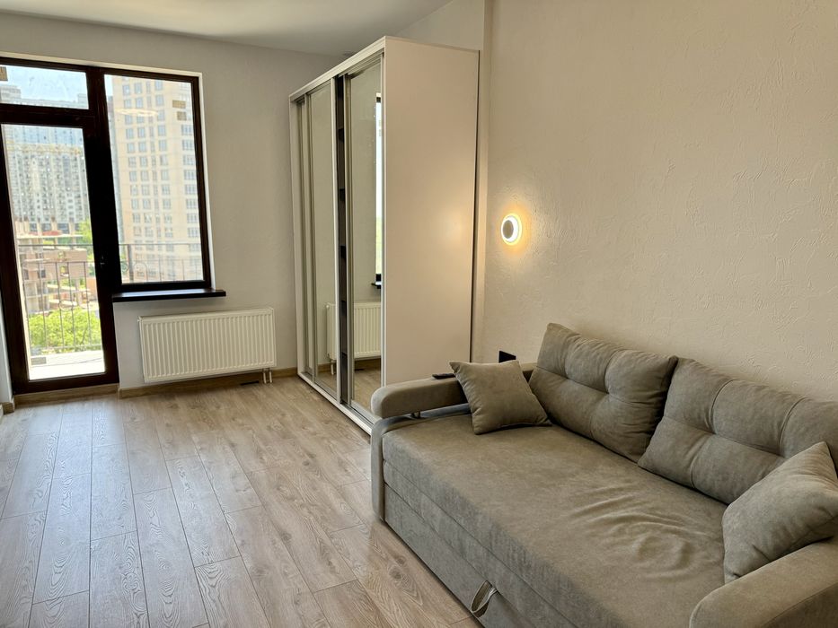 1- комнатная в Аркадии Генуезская Ремонт мебель техника Море Одесса