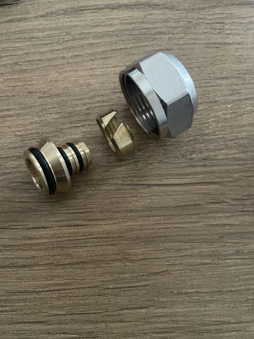 Zlaczka , rozdzielacz , rura GW uniwersalny  - 16 G3/4" szt 36