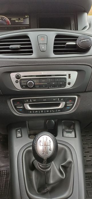 Рено Гранд Сценік