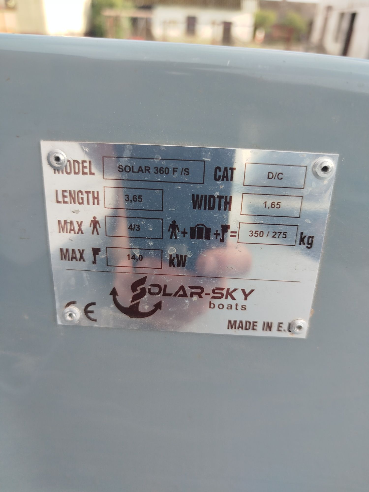 Łódka wędkarska solar sky 360 nowa